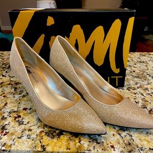 FIONI Clothing Gold Heels